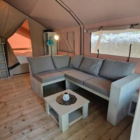 Campsite Premium *